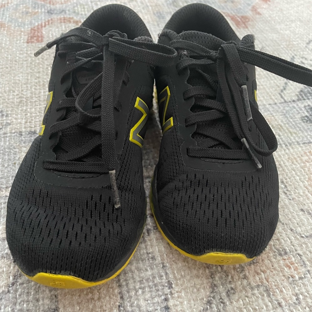 New Balance, black, little kid